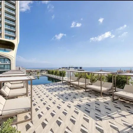Luxury At Mercury With Rooftop Pool Access By 360 Estates *