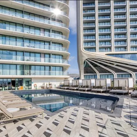 Luxury At Mercury With Rooftop Pool Access By 360 Estates San Ġiljan