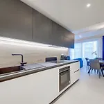 Apartman Luxury At Mercury With Rooftop Pool Access By 360 Estates *
