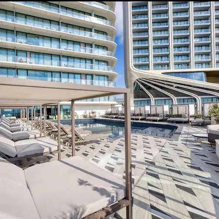 Luxury At Mercury With Rooftop Pool Access By 360 Estates Apartment Saint Julian's