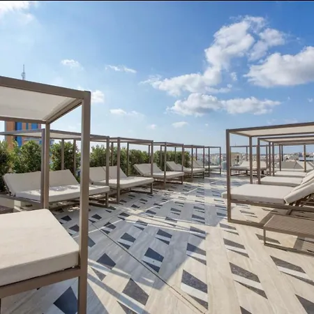 Luxury At Mercury With Rooftop Pool Access By 360 Estates * Saint Julian's