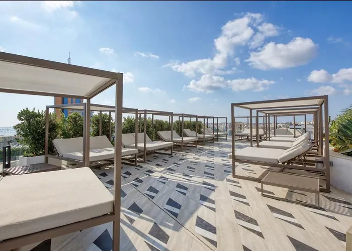 Luxury At Mercury With Rooftop Pool Access By 360 Estates * San Ġiljan