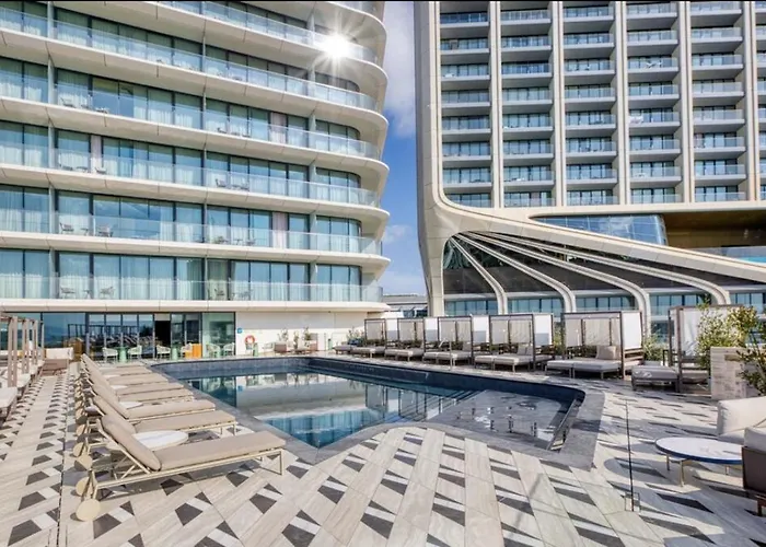 Luxury At Mercury With Rooftop Pool Access By 360 Estates San Ġiljan