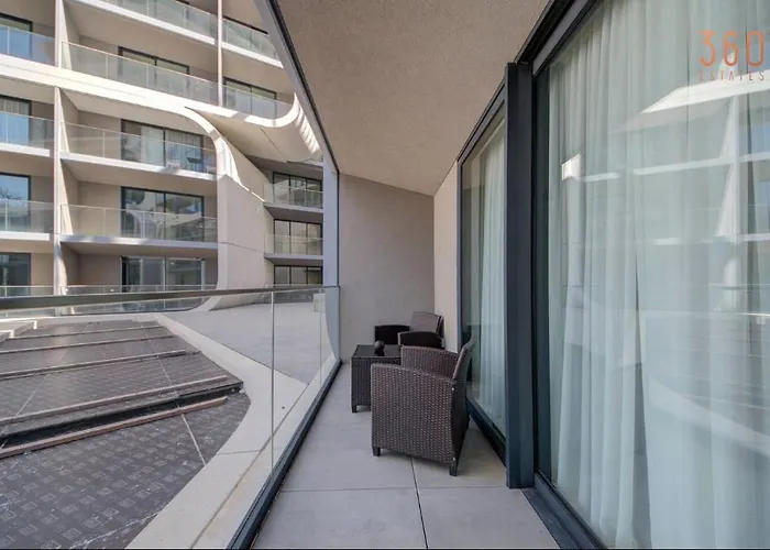 Luxury At Mercury With Rooftop Pool Access By 360 Estates Apartment San Ġiljan