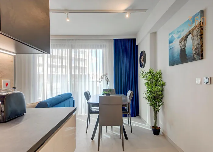 Luxury At Mercury With Rooftop Pool Access By 360 Estates