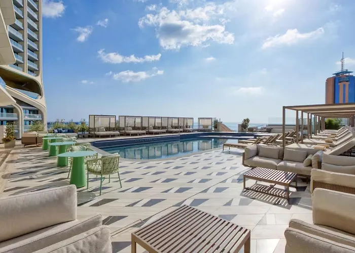 Luxury At Mercury With Rooftop Pool Access By 360 Estates